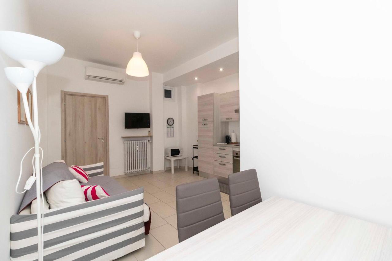 Santa Rita Cozy Apartment Торино Екстериор снимка